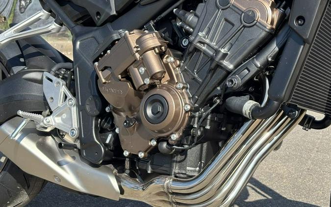 2025 Honda® CB650R E-Clutch