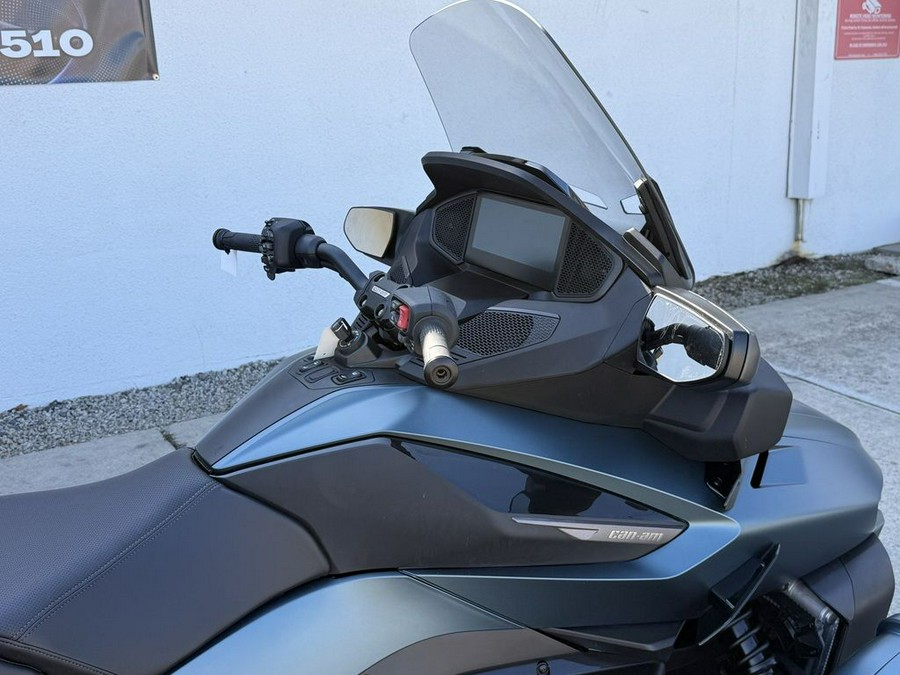 2026 Can-Am® Spyder RT Limited Platine