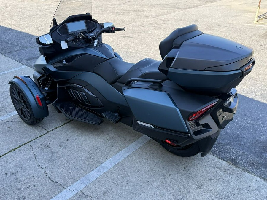 2026 Can-Am® Spyder RT Limited Platine