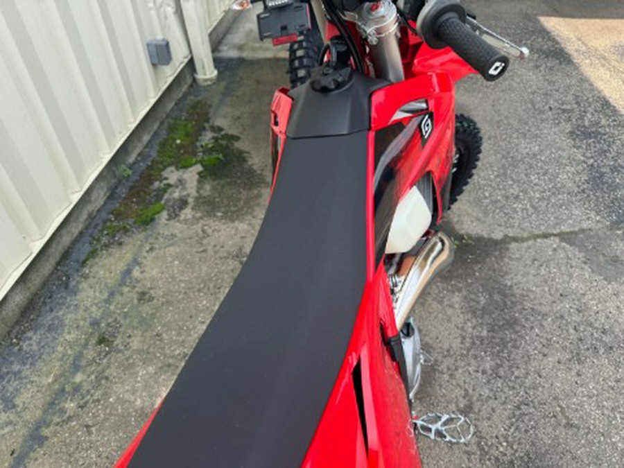 2027 GASGAS EC 300