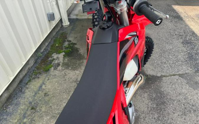 2027 GASGAS EC 300