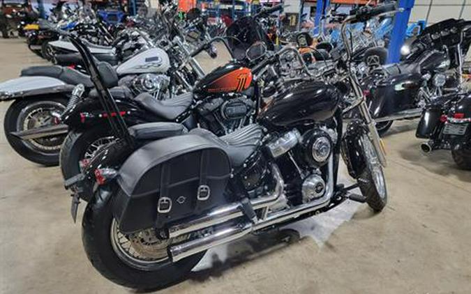 2020 Harley-Davidson Softail Standard Review, Part 1...