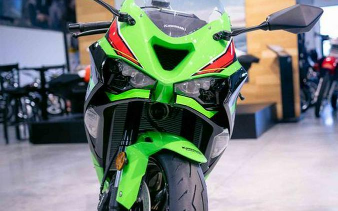 2024 Kawasaki Ninja® ZX™-6R KRT Edition