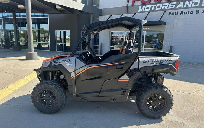2017 Polaris® GENERAL™ 1000 EPS Deluxe Titanium Matte Metallic