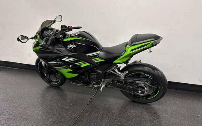 2016 Kawasaki Ninja 300 ABS KRT Edition