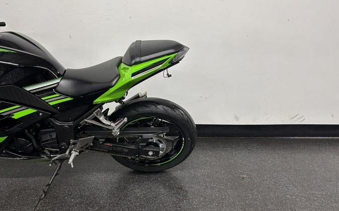 2016 Kawasaki Ninja 300 ABS KRT Edition