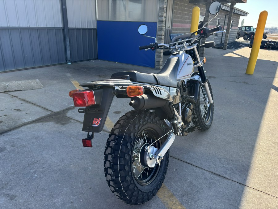 2026 Yamaha TW200