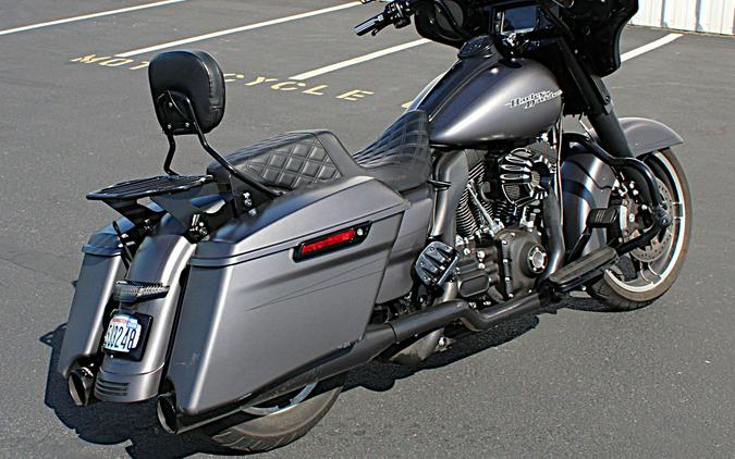 2016 Harley-Davidson Street Glide® Special