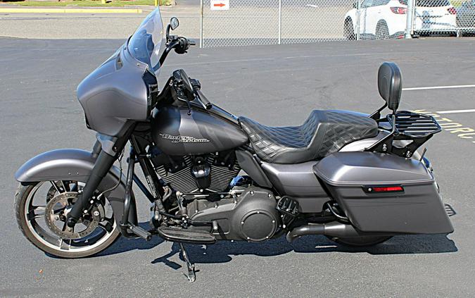 2016 Harley-Davidson Street Glide® Special