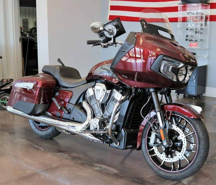 2022 Indian Motorcycle® Challenger® Limited Maroon Metallic