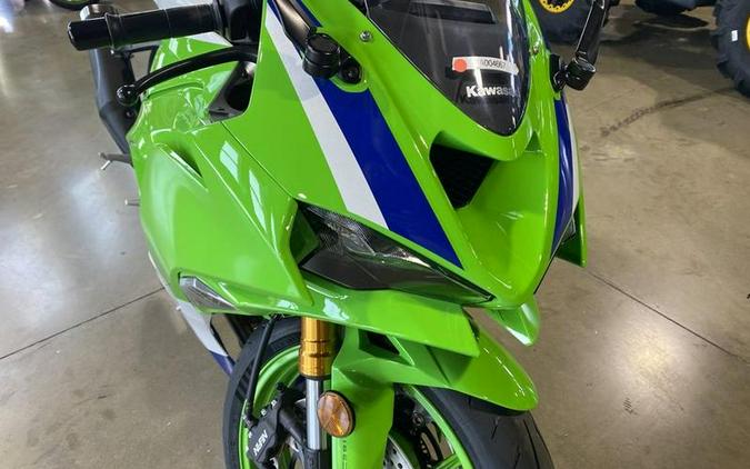 2024 Kawasaki Ninja® ZX™-6R 40th Anniversary Edition ABS