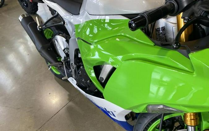 2024 Kawasaki Ninja® ZX™-6R 40th Anniversary Edition ABS