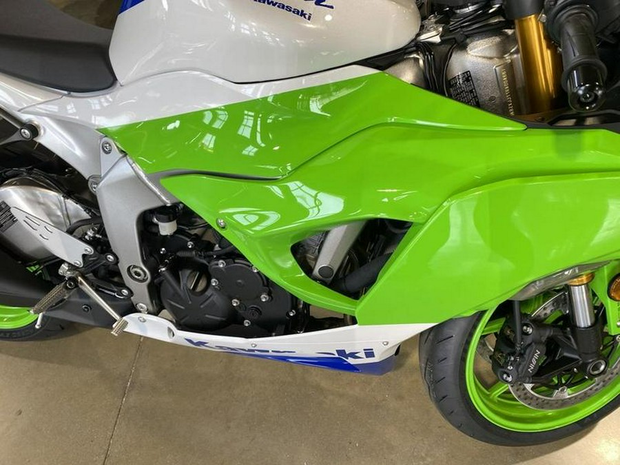 2024 Kawasaki Ninja® ZX™-6R 40th Anniversary Edition ABS