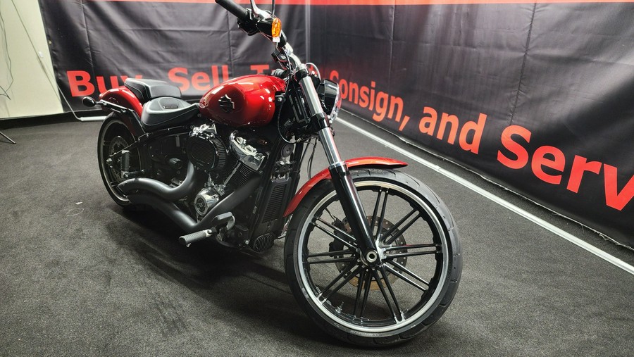 2019 Harley-Davidson® FXBR BREAKOUT