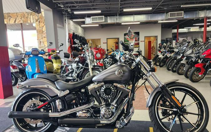 2016 Harley-Davidson Breakout®