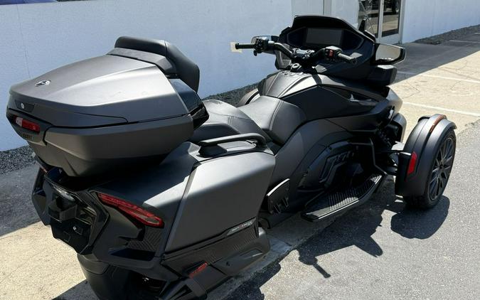 2026 Can-Am® Spyder RT Limited Dark