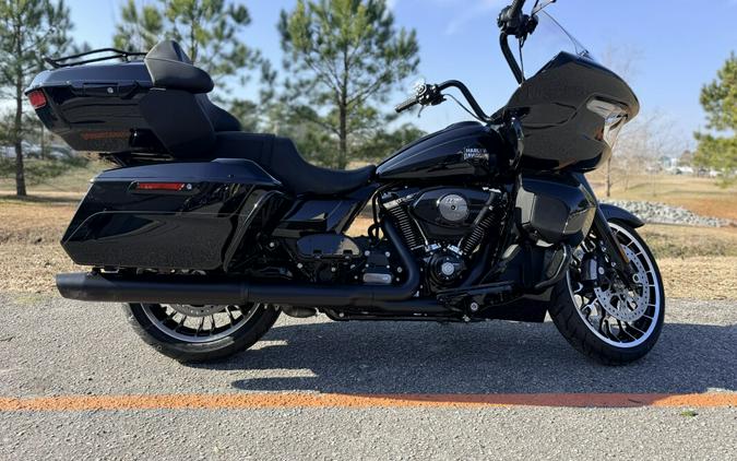 2026 Harley-Davidson® Road Glide Limited FLTRXL