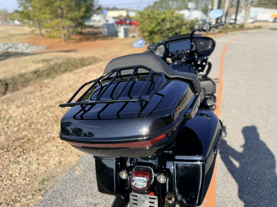 2026 Harley-Davidson® Road Glide Limited FLTRXL