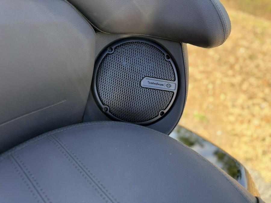 2026 Harley-Davidson® Road Glide Limited FLTRXL