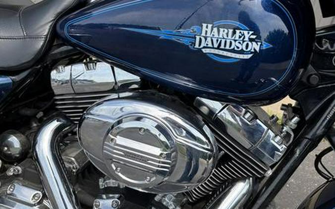 2013 Harley-Davidson® FLHTC - Electra Glide® Classic