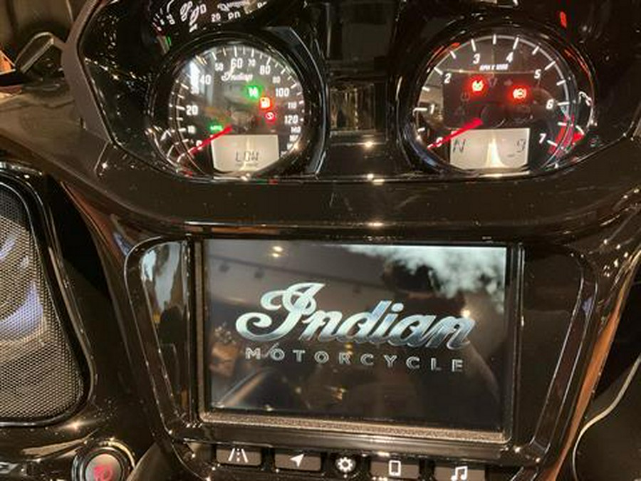 2024 Indian Motorcycle Pursuit® Dark Horse® with PowerBand Audio Package