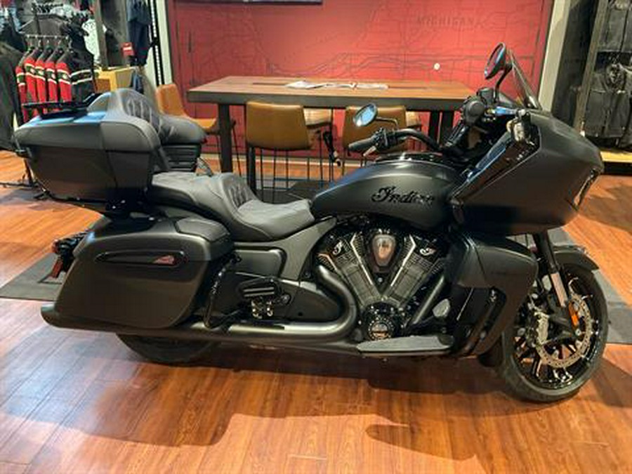 2024 Indian Motorcycle Pursuit® Dark Horse® with PowerBand Audio Package