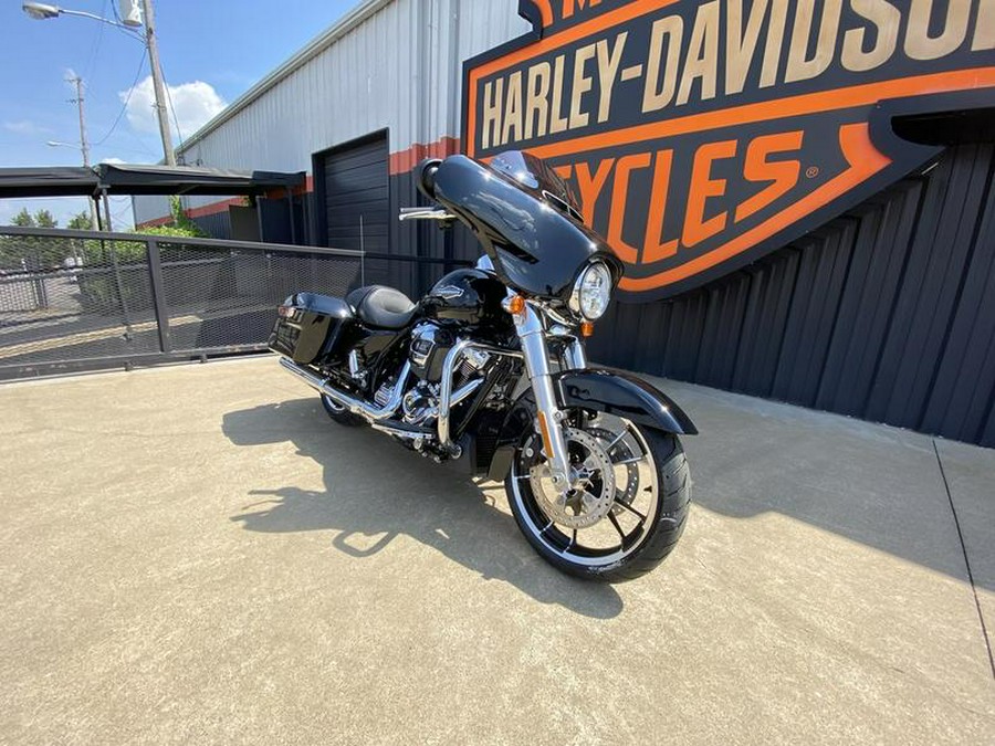 2023 Harley-Davidson® Street Glide
