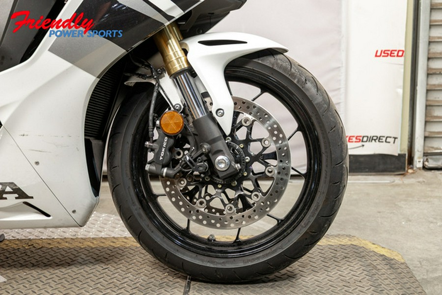 2025 Honda CBR1000RR Base