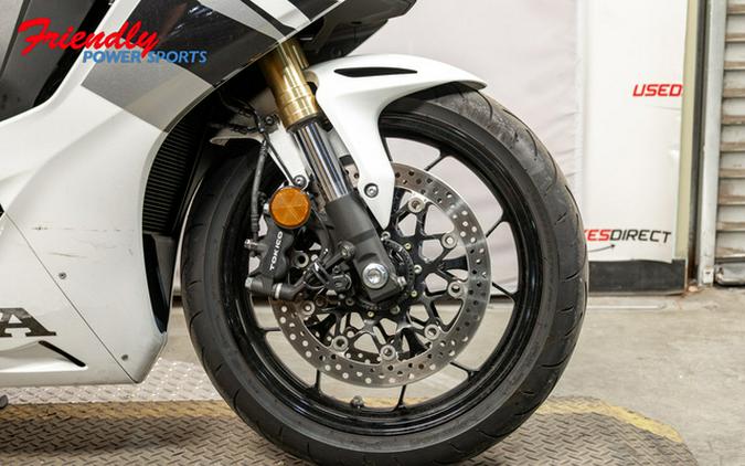 2025 Honda CBR1000RR Base