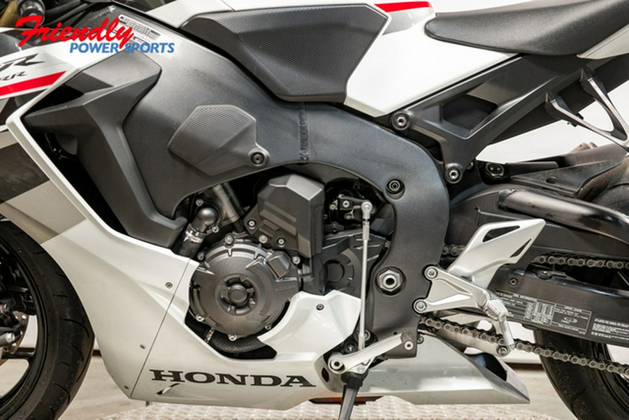 2025 Honda CBR1000RR Base