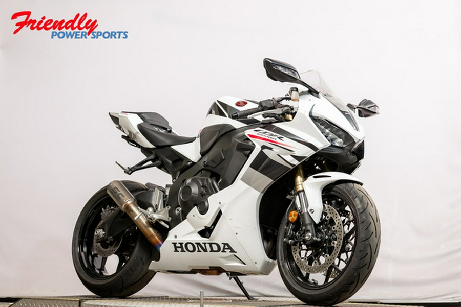 2025 Honda CBR1000RR Base