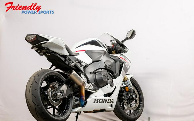 2025 Honda CBR1000RR Base
