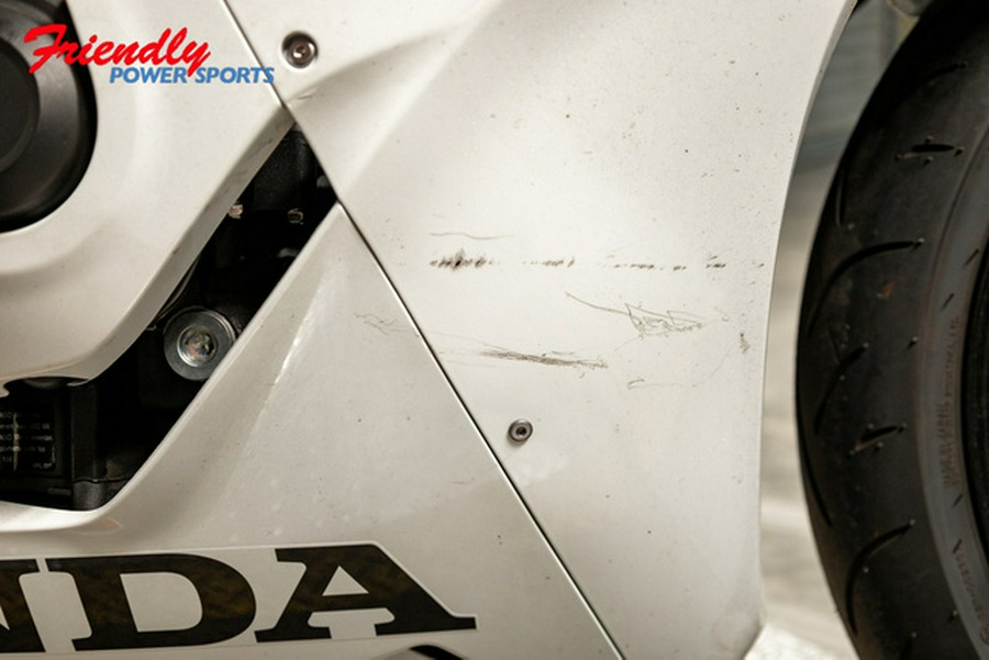 2025 Honda CBR1000RR Base