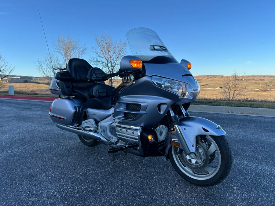 2009 Honda Gold Wing® Audio / Comfort / Navi / XM / ABS