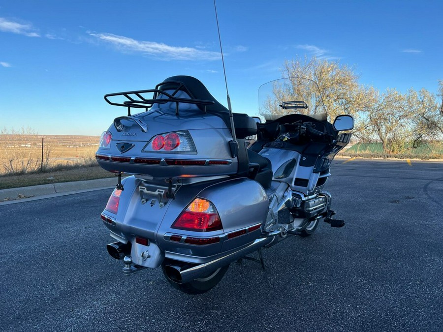 2009 Honda Gold Wing® Audio / Comfort / Navi / XM / ABS