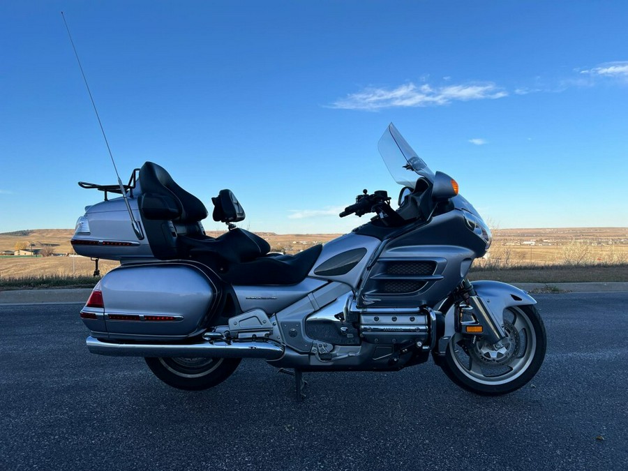 2009 Honda Gold Wing® Audio / Comfort / Navi / XM / ABS