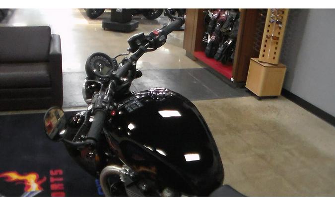 2026 Bonneville Bobber Base - Triumph