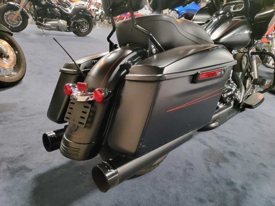 2015 Harley-Davidson Road Glide® Special