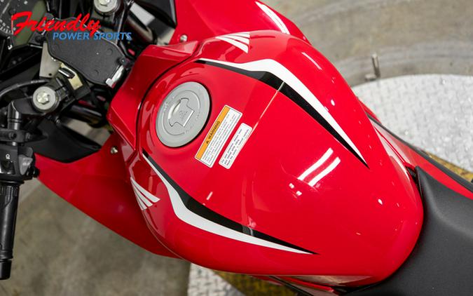 2021 Honda CBR300R Base