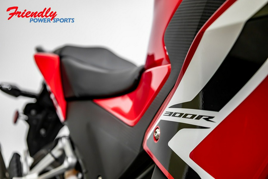 2021 Honda CBR300R Base