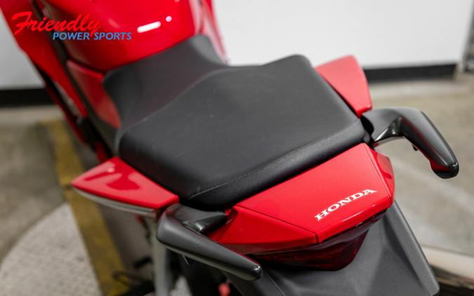 2021 Honda CBR300R Base