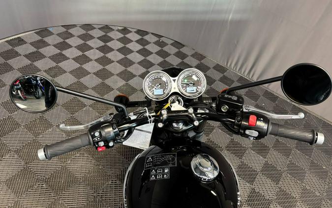 2026 Triumph Bonneville T120 Black Jet black