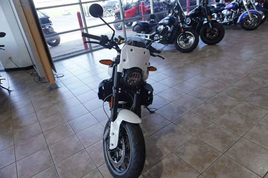 2023 FTR, STEALTH GRAY, 4 - Indian Motorcycle