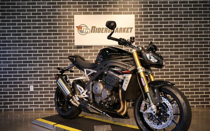 2022 Triumph Speed Triple 1200