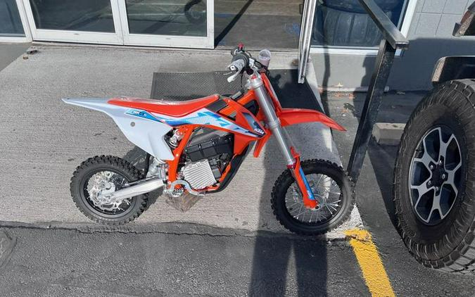 2024 KTM SX-E 5