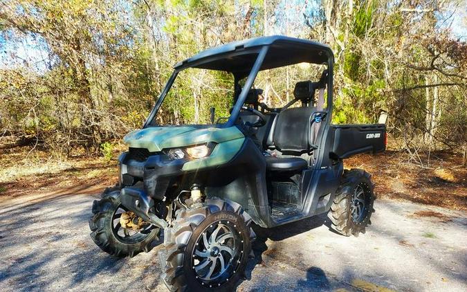 2018 Can-Am® Defender HD8