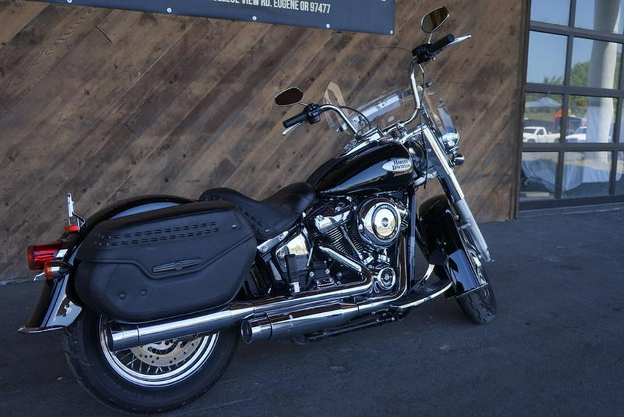 2021 Harley-Davidson® FLHC - Heritage Classic