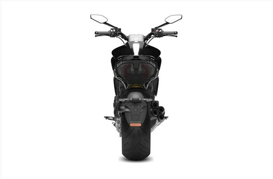 2024 Ducati DIAVEL V4