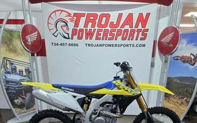 2024 Suzuki RM-Z450 First Look [with RM Army Kit]