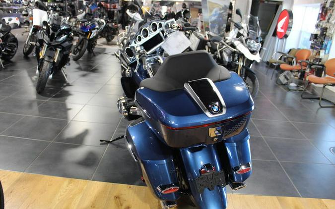 2023 BMW R 18 Transcontinental Gravity Blue Metallic